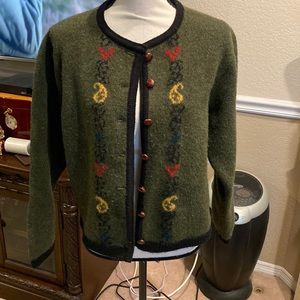 Millar 100% Pure Wool Made In Ireland Cardigan. Size Medium